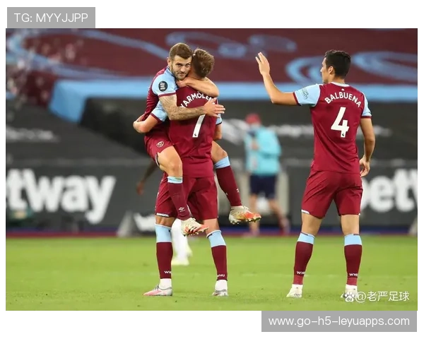 西汉姆联的莫耶斯：铁锤帮的铁血精神，莫耶斯年薪西汉姆联